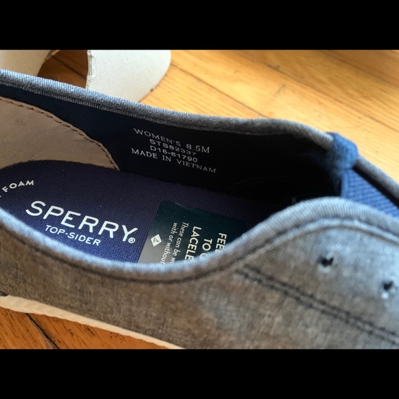 Sperry Crest Knot Chambray Sneaker - Picture 5 of 11